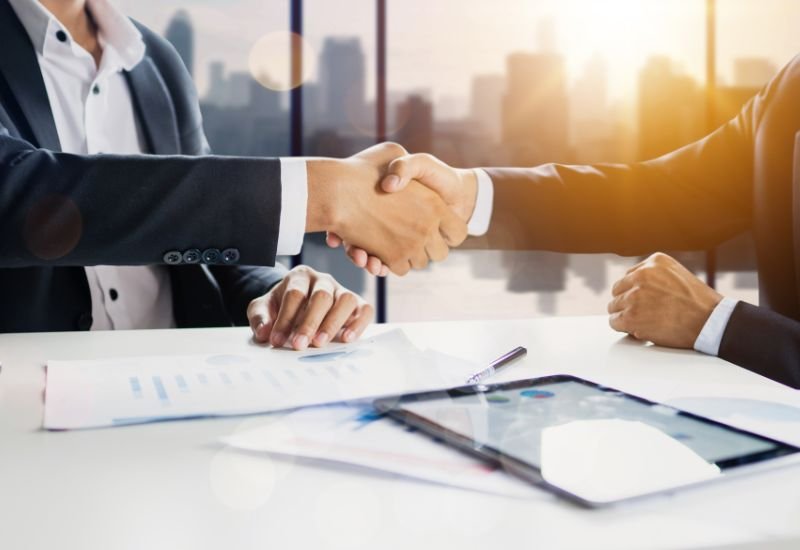 BA (Hons) Business Management (Top-Up) ​
